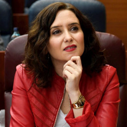 El perdedor Casado a hostias con la ganadora de las elecciones de Madrid, Ayuso