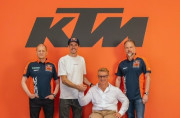 El piloto espa&ntilde;ol &Aacute;lex M&aacute;rquez ficha por KTM en 2027