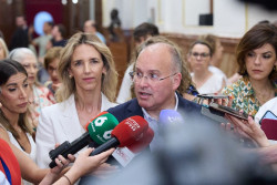 El PP acusa al Gobierno de achacar la desinformaci&oacute;n a los medios cr&iacute;ticos y exige enfoques objetivos y desideologizados