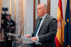 El PP acusa al PSOE de "comprar la investidura" de Illa "a cambio" de 15.000 millones para Catalu&ntilde;a