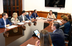 El PP aprueba  las ordenanzas fiscales de Santander con el voto del PP