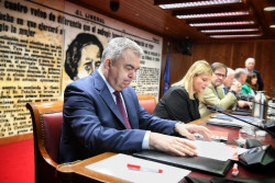El PP confirma que citar&aacute; a Santos Cerd&aacute;n, Alz&oacute;rriz y "toda la rama navarra" en la `comisi&oacute;n Koldo` del Senado