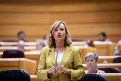 El PP critica a Alegría por "dar la espalda" a la comunidad educativa y la ministra responde que gobernarán "hasta 2027"