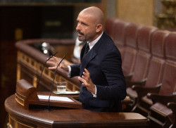 El PP iguala a Illa con S&aacute;nchez por gobernar sin presupuestos y comprar discurso independentista y el cupo separatista
