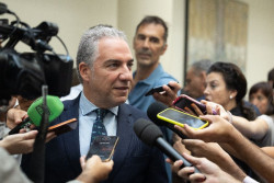 El PP reclama explicaciones a Zapatero tras el "esc&aacute;ndalo" de la "conexi&oacute;n" con el "r&eacute;gimen" venezolano en la embajada