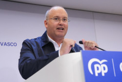 El PP respalda a Tellado en sus cr&iacute;ticas al Gobierno y acusa a S&aacute;nchez de manipulaci&oacute;n