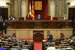El PSC ganar&iacute;a las catalanas con 39-42 esca&ntilde;os y Junts ser&iacute;a segundo con 30-32, seg&uacute;n el CEO