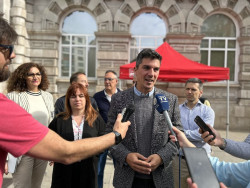 El PSOE cree que Igual "se lía" con las ferias para ocultar el "fraude" del aparcamiento del Sardinero