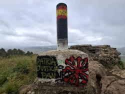 El PSOE de Cantabria denuncia "actos de vandalismo fascista" en el monte de La Picota