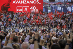 El PSOE inicia este viernes su 41 Congreso en Sevilla, marcado por la corrupci&oacute;n y lleno de imputados