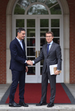 El PSOE no acepta un `cara a cara a tres `Feijo,  S&aacute;nchez y   la comunista Yolanda D&iacute;az