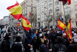 El PSOE siguiendo a Podemos se desentiende de la Polic&iacute;a, Guardia Civil y polic&iacute;as locales, PP, Cs y Vox apoyando a la polic&iacute;a espa&ntilde;ola