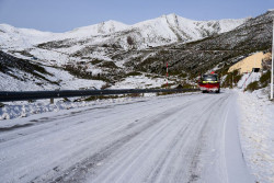 El Puerto de Lunada contin&uacute;a cerrado al tr&aacute;fico por la nieve