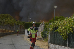 El Rey, en contacto con el Gobierno y las comunidades aut&oacute;nomas por  los incendios
