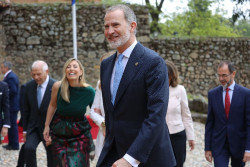 El Rey llama a seguir "reinventando" Europa como "faro de integridad" ante los derechos y libertades "amenazados"