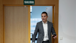 El secretario general del PSOE-M, Juan Lobato dimite  porque no puede hacer frente a la secta sanchista del PSOE