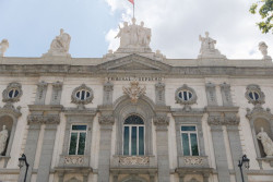 El Supremo confirma la absoluci&oacute;n de un preso al que se acus&oacute; de golpear a otro en las duchas con un calcet&iacute;n con latas