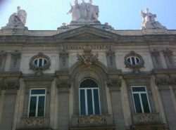 El Supremo confirma que los profesores de religi&oacute;n deben tener contrato indefinido