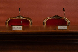 El TC abordar&aacute; la petici&oacute;n del PP para frenar la reforma del tribunal un d&iacute;a antes de su primer examen en el Senado