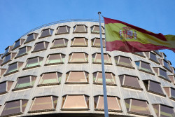 El TC estudia esta semana abstenciones y recusaciones de magistrados y la admisi&oacute;n del recurso contra el `solo s&iacute; es s&iacute;`