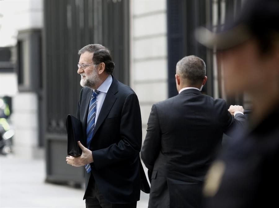 El Tribunal condena al PP a pagar 245.000 euros y tacha al Presidente de España de "mentiroso" por negar la Caja B