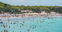 El Turismo de España se columpia.  Por Pedro Arce