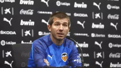 El Valencia CF anula actos p&uacute;blicos y ruedas de prensa y pospone el homenaje a Villa por el coronavirus