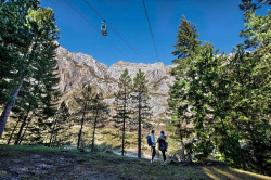 El viento obliga a cerrar el telef&eacute;rico de Fuente D&eacute;, reabierto tras tareas de mantenimiento