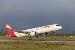 El viento obliga a desviar a Santander un vuelo con destino Asturias procedente de Madrid