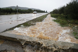 Emergencias emite una alerta hidrol&oacute;gica por el aumento de caudales en r&iacute;os y barrancos de Castell&oacute;n