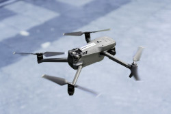 Enaire gestion&oacute; 2.218 operaciones de drones durante el verano, 70 en Cantabria