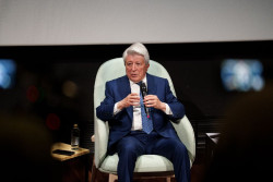 Enrique Cerezo: "Podemos dar un paso muy importante en la historia del Atlético de Madrid"