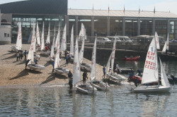 Eolo oblig&oacute; a retrasar el comienzo del Campeonato de Espa&ntilde;a de 420.