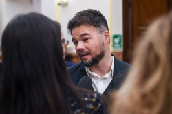 ERC avisa que utilizar&aacute; la moci&oacute;n de censura para confrontar con el PSOE porque "el Gobierno no se puede ir de rositas