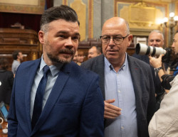 ERC considera "humo" el anuncio de Junts sobre medidas antiaranceles y da por hecho que PP y PSOE acabar&aacute;n pactando
