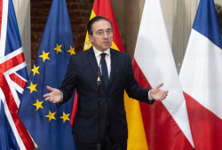 España felicita a Ucrania por su Día de la Independencia 