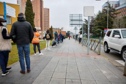 Espa&ntilde;a suma 137.180 casos, 148 muertes por COVID y la incidencia alcanza los 2.574 puntos