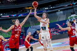 Espa&ntilde;a vence a Hungr&iacute;a y llega a la final del Eurobasket