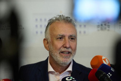 Este gobierno se pasa todo el d&iacute;a con comisiones, ahora para comenzar con los traslados de los menores migrantes a Espa&ntilde;a menos a Catalu&ntilde;a y Pais Vasco
