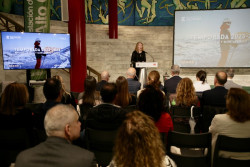 Eva Fern&aacute;ndez reafirma su compromiso de convertir Alto Campoo en "referente de calidad"