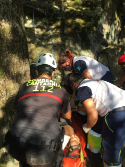 Evacuado un escalador accidentado en Somahoz (Los Corrales)