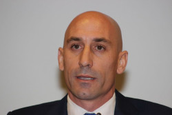 Extrabajadora de la AFE recuerda las "humillaciones" de Rubiales de hace una d&eacute;cada: "Ahora es m&aacute;s f&aacute;cil que me crean"