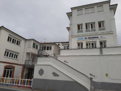  Familias de El Pedregal piden una reunión urgente para cumplir la moción del Parlamento de "revertir" el cierre