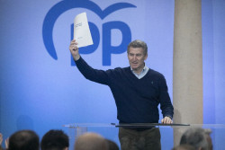 Feij&oacute;o acusa a S&aacute;nchez de imitar a los tiranos: "C&oacute;mo est&aacute;n las cosas para inventar indultos preventivos a su familia"