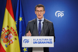 Feij&oacute;o advierte a S&aacute;nchez de que actuar&aacute; de nuevo si registra un texto igual al suspendido por el TC