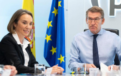 Feij&oacute;o convoca a sus portavoces parlamentarios y contacta con sus `barones` para responder a las "cesiones" del PSOE