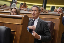 Feij&oacute;o dice que el PP seguir&aacute; reclamando la soberan&iacute;a de Gibraltar y exige a S&aacute;nchez que el acuerdo pase por el Congreso