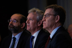 Feij&oacute;o dice que el Supremo confirma el "rid&iacute;culo jur&iacute;dico" del Gobierno y ofrece sus votos para reponer la sedici&oacute;n