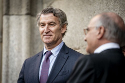 Feij&oacute;o dice que Maz&oacute;n deber&aacute; dar "todas las respuestas" en la comisi&oacute;n de investigaci&oacute;n de Valencia y del Senado
