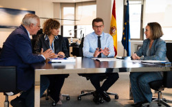 Feij&oacute;o dice que prepara la respuesta del PP ante las "cesiones" del PSOE "a costa de todos los espa&ntilde;oles" por seguir en la Moncloa y no repetir las elecciones que perdi&oacute;